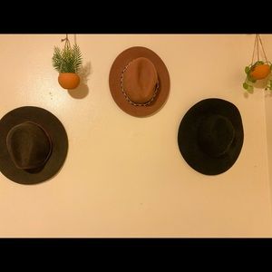 ALL 3 HATS 👒 SALE!